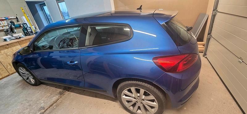 Gebraucht VW Scirocco 125 PS (91 kW) 2016 Blau Coupé