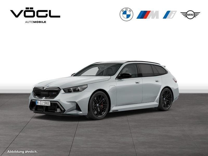 Grau Neu 2025 BMW M5 Sport Line Kombi | 140.800 € (Superpreis) - Bild 1/4
