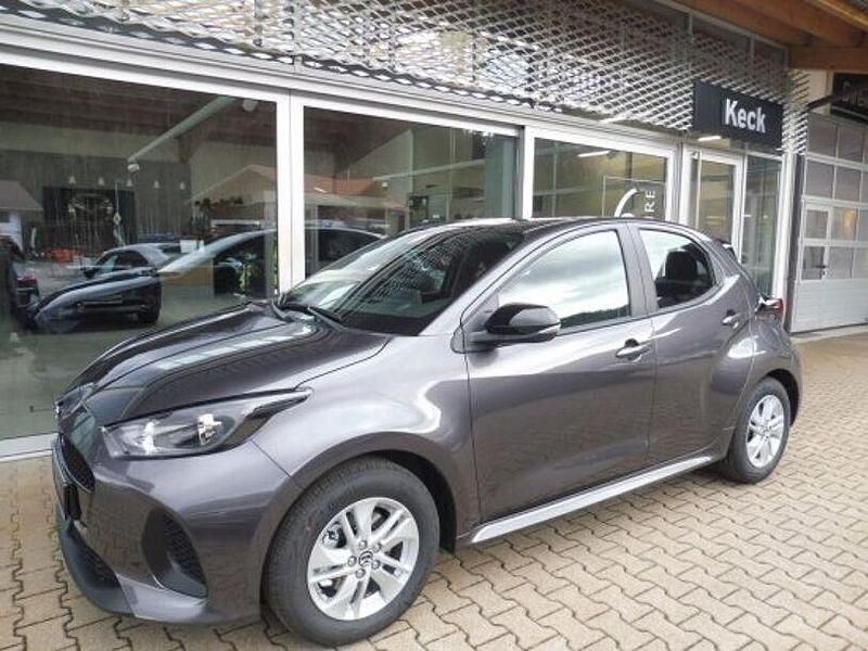 Gebraucht Mazda 2 Center-Line 116 PS (85 kW) 2024 Lead grey (metallic) Kleinwagen