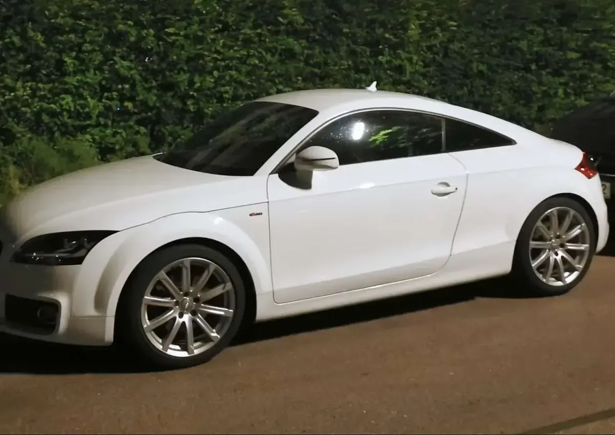 Gebraucht Audi TT S-Line 160 PS (117 kW) 2013 Weiß Coupé