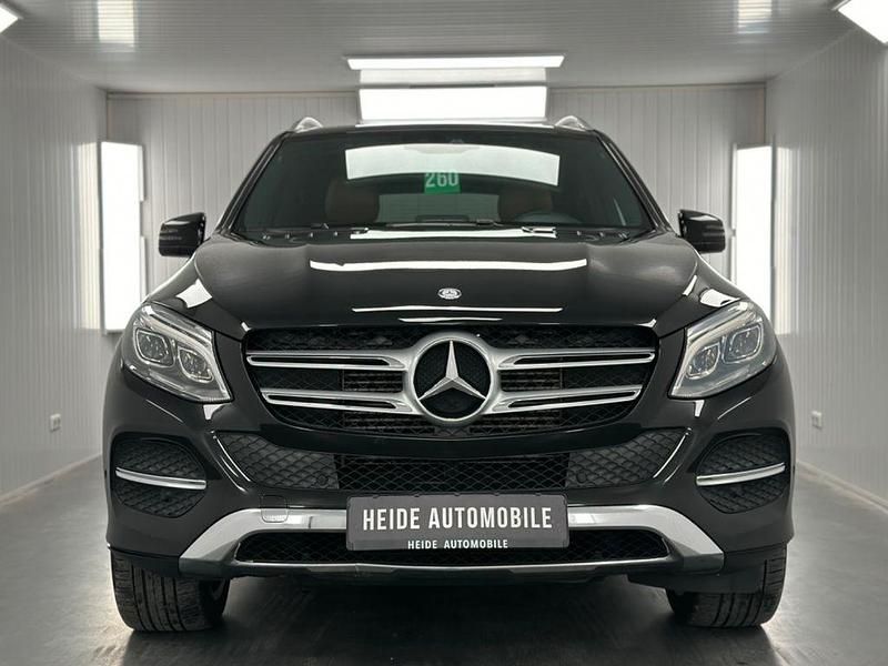 Gebraucht Mercedes GLE350 258 PS (189 kW) 2016 Schwarz SUV
