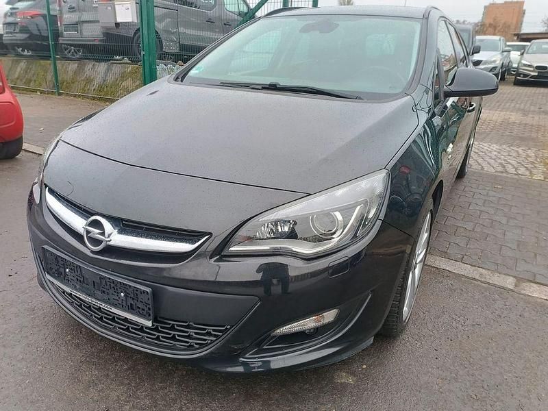 Gebraucht Opel Astra Energy 140 PS (102 kW) 2014 Kombi