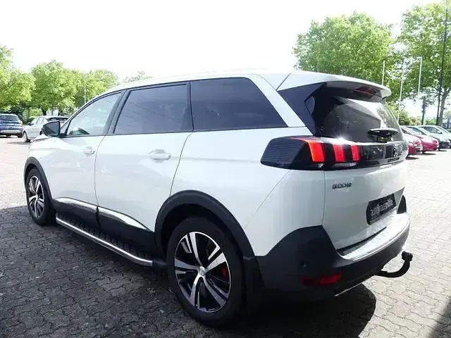 Gebraucht Peugeot 5008 Allure 180 PS (132 kW) 2020 Weiß SUV