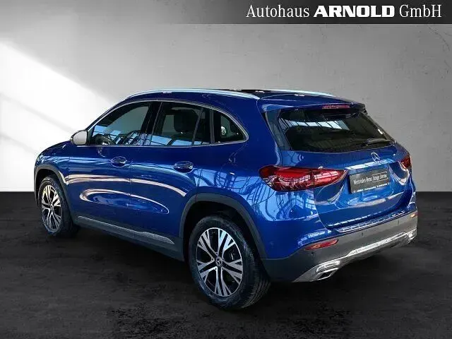 Gebraucht Mercedes GLA250 Progressive 224 PS (164 kW) 2025 Spektralblau SUV