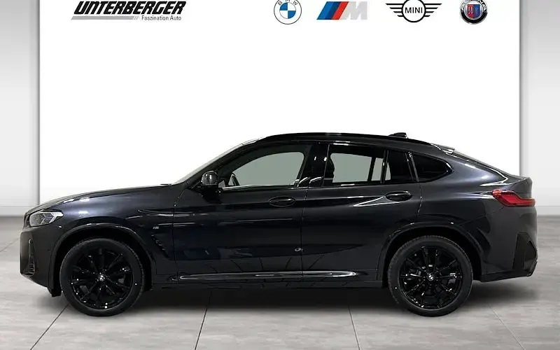 Gebraucht BMW X4 Shadowline 190 PS (139 kW) 2025 Grau SUV