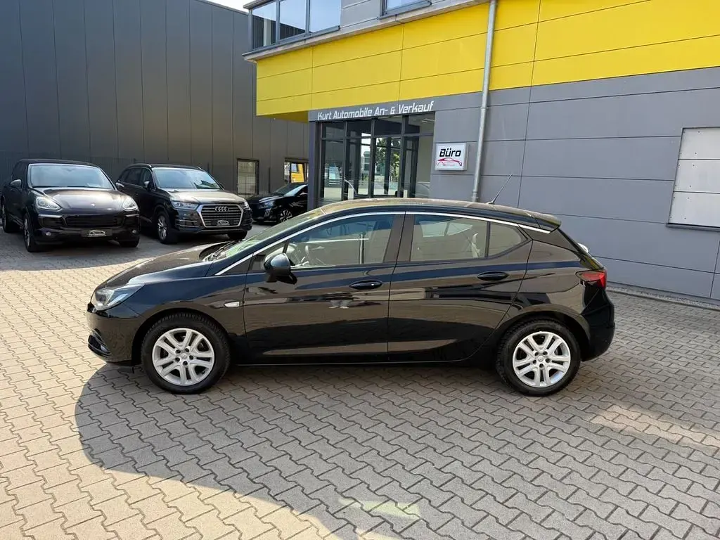 Gebraucht Opel Astra Edition 150 PS (110 kW) 2019 Schwarz Limousine