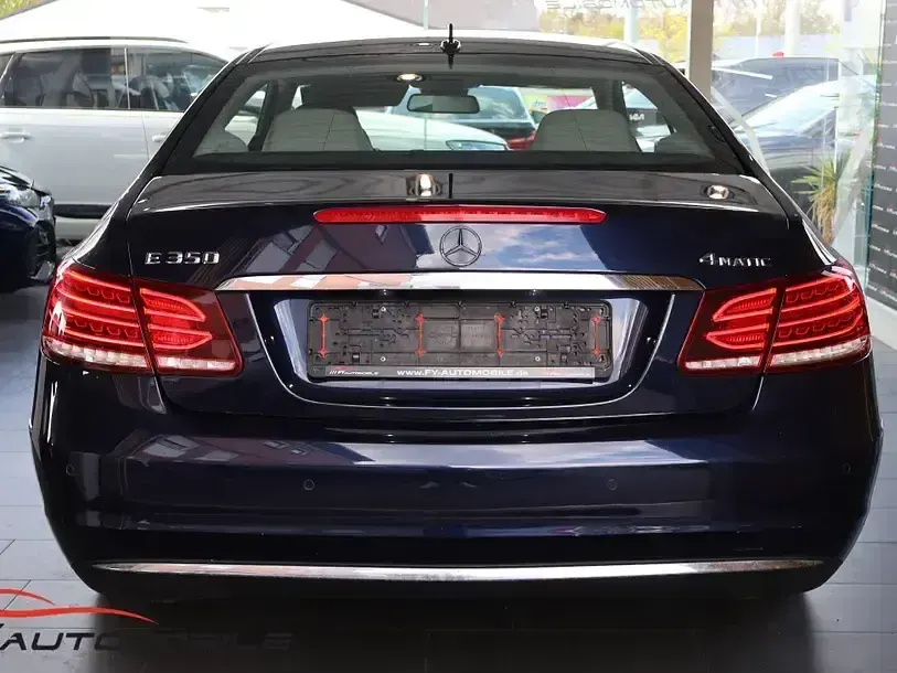 Gebraucht Mercedes E350 306 PS (225 kW) 2014 Blau Coupé