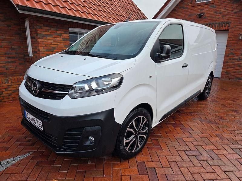 Weiß Gebraucht 2020 Opel Vivaro Van / Kleinbus | 19.500 € (Fairer Preis) - Bild 1/4