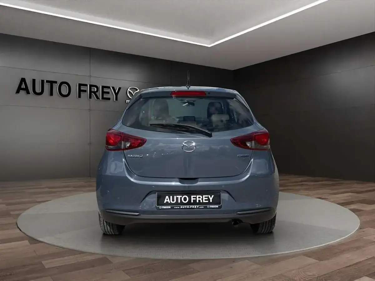 Gebraucht Mazda 2 Ad'Vantage 90 PS (66 kW) 2021 Polymetal grau metallic Kleinwagen