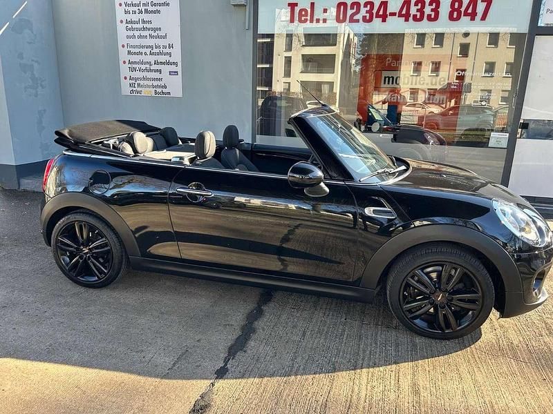 Gebraucht Mini One Cabriolet 102 PS (75 kW) 2017 Schwarz Cabrio