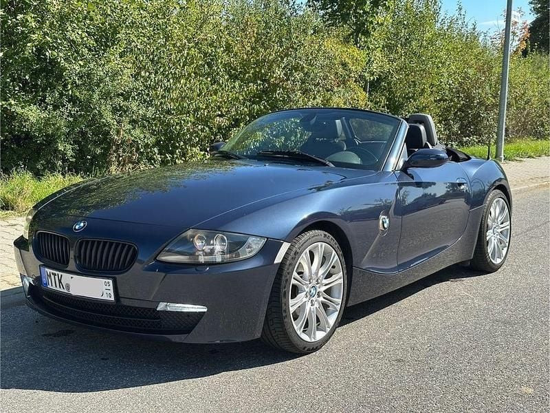 Blau Gebraucht 2005 BMW Z4 Sport Line Cabrio | 13.500 € (Teuer) - Bild 1/4