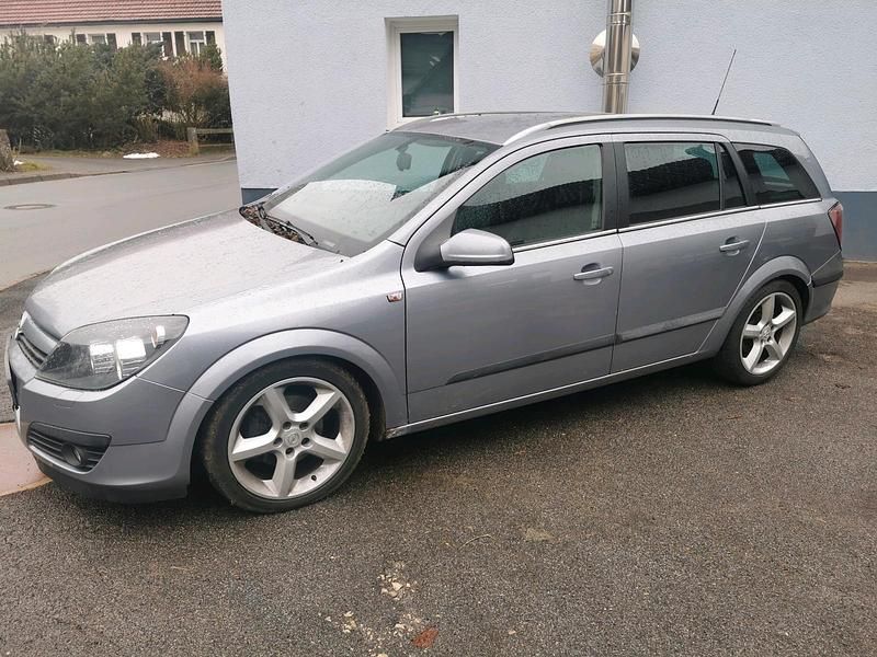 Gebraucht Opel Astra 125 PS (91 kW) 2004 Grau Kombi