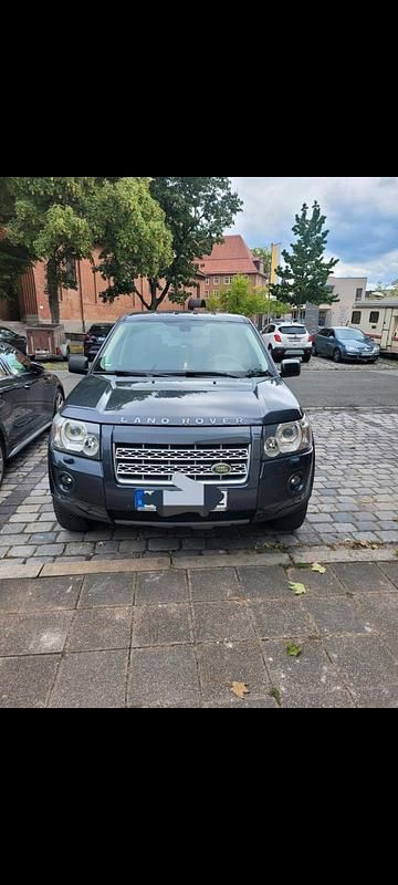 Grün Gebraucht 2008 Land Rover Freelander 2 SUV | 8.200 € (Teuer) - Bild 1/4