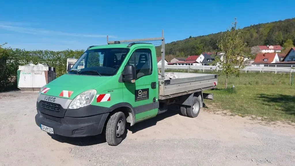 Gebraucht Iveco Daily 126 PS (92 kW) 2012 Grün
