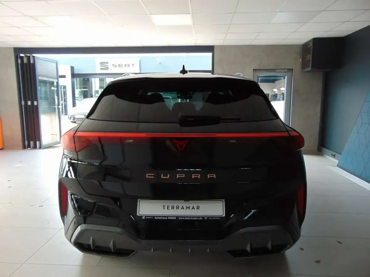 Neu Cupra Terramar VZ 265 PS (194 kW) 2026 Schwarz SUV