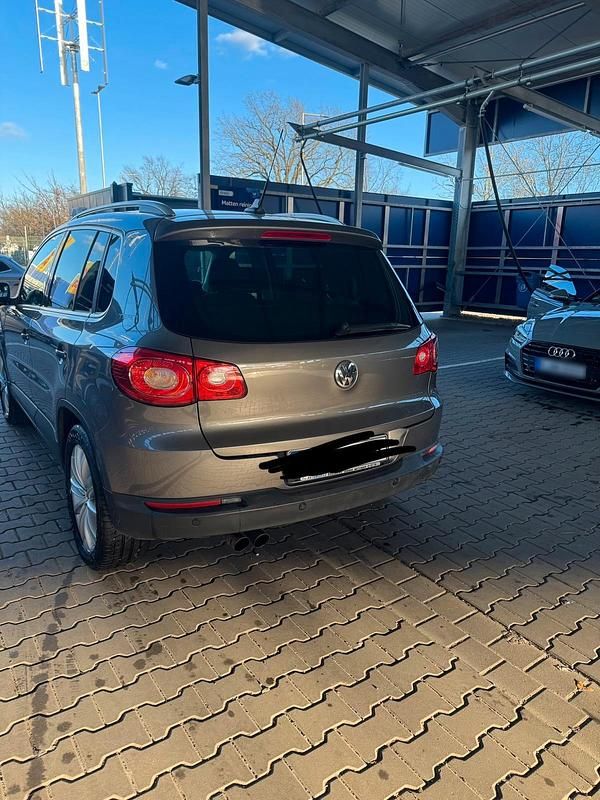 Gebraucht VW Tiguan 150 PS (110 kW) 2012 Grau SUV