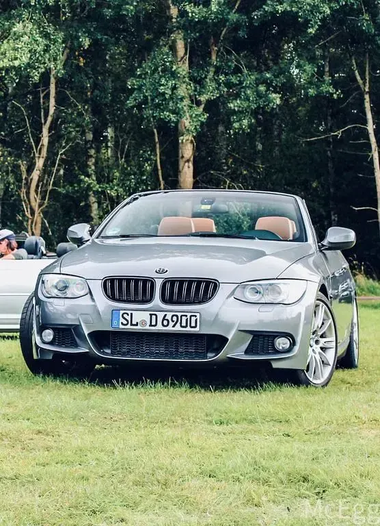 Gebraucht BMW 325 Cabriolet M Sport 204 PS (150 kW) 2013 Grau Cabrio