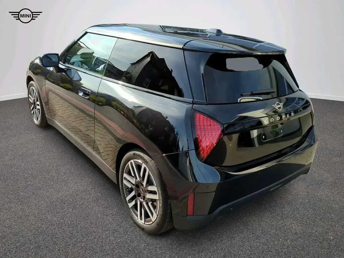 Gebraucht Mini Cooper Classic 135 kW (184 PS) 2025 Schwarz Kleinwagen
