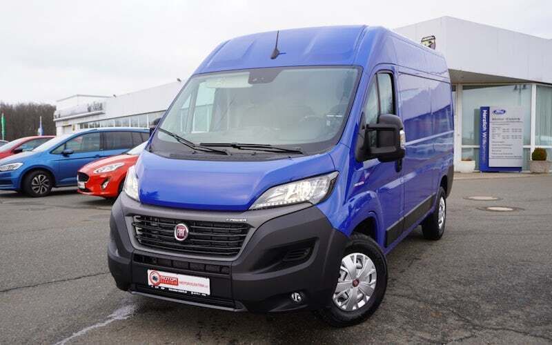 Blau Gebraucht 2022 Fiat E-Ducato Van | 78.275 € - Bild 1/4