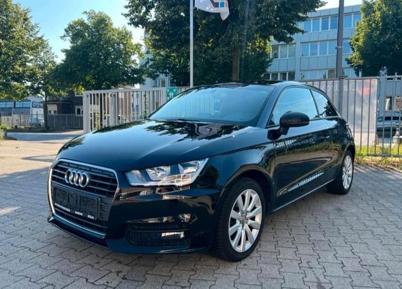 Gebraucht Audi A1 90 PS (66 kW) 2016 Schwarz Kleinwagen