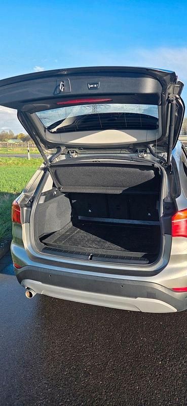 Second-hand BMW X1 Advantage 192 CP (141 kW) 2019 Gri SUV