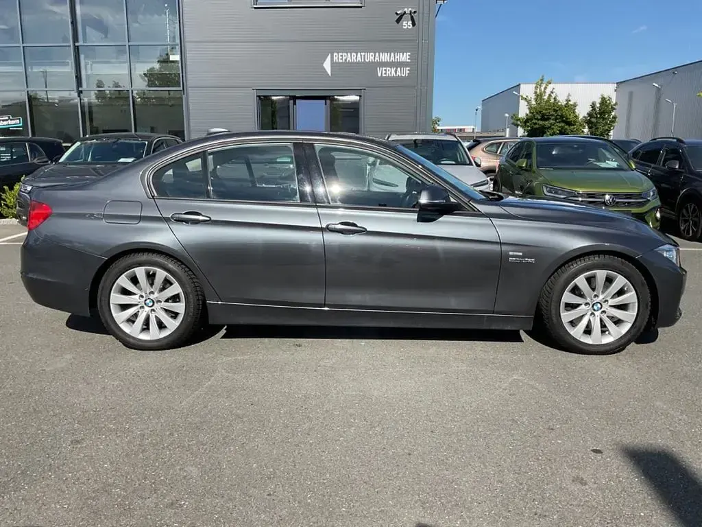 Gebraucht BMW 328 Luxury Line 245 PS (180 kW) 2014 Grau Limousine
