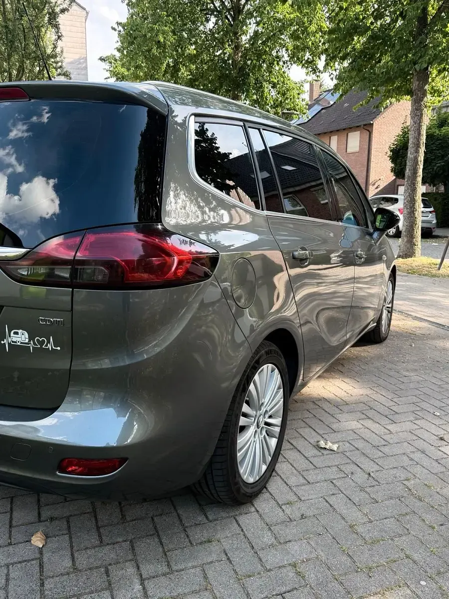Gebraucht Opel Zafira Tourer 170 PS (125 kW) 2018 Grau Van / Kleinbus