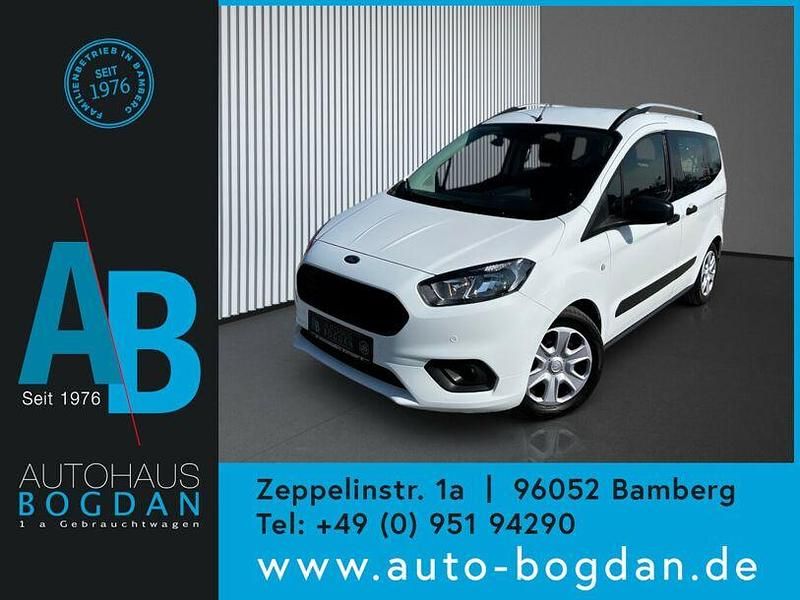 Weiß Gebraucht 2020 Ford Tourneo Courier Ambiente Van / Kleinbus | 14.280 € (Fairer Preis) - Bild 1/4