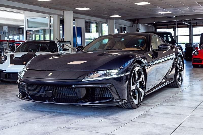Blau Neu 2025 Ferrari 12Cilindri Coupé | 659.000 € - Bild 1/4