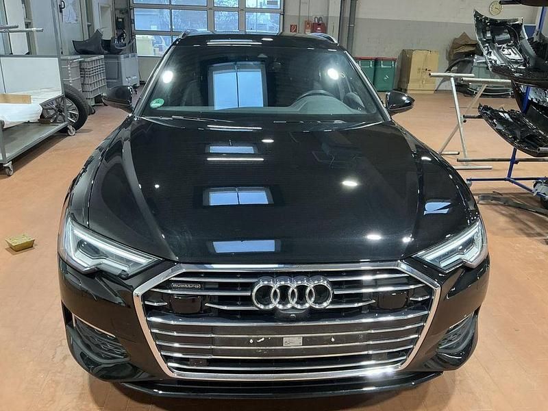 Gebraucht Audi A6 Design 299 PS (219 kW) 2022 Mythosschwarz Kombi