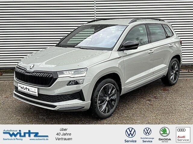 Gebraucht 2023 Skoda Karoq SportLine SUV | 43.750 € - Bild 1/4
