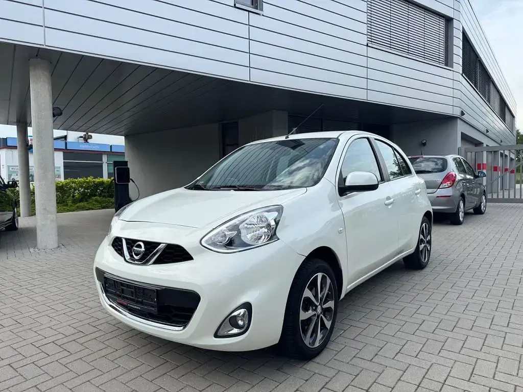 Gebraucht Nissan Micra Acenta 80 PS (58 kW) 2014 Weiß Kleinwagen