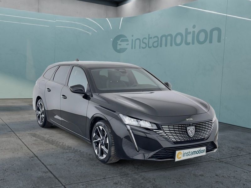 Schwarz Gebraucht 2022 Peugeot 308 Allure Van / Kleinbus | 23.790 € (Teuer) - Bild 1/3