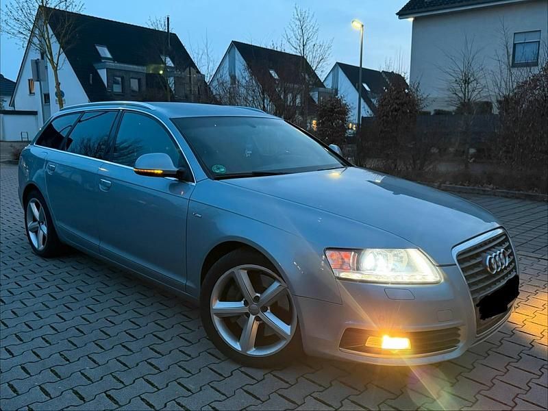 Grau Gebraucht 2010 Audi A6 S-Line Kombi | 4.200 € (Guter Preis) - Bild 1/4