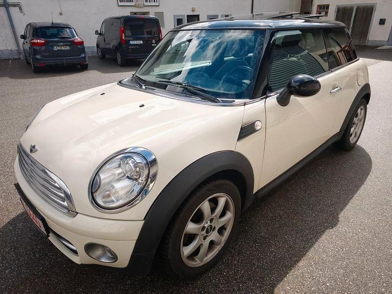 Gebraucht Mini Cooper D 109 PS (80 kW) 2007 Weiß Kleinwagen