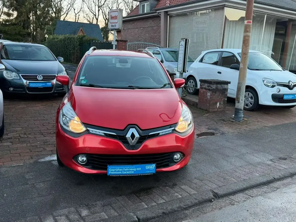 Gebraucht Renault Clio IV Dynamique 90 PS (66 kW) 2015 Rot Limousine