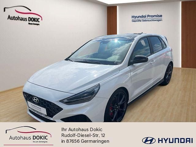 Weiß Gebraucht 2024 Hyundai i30 N Performance Limousine | 37.890 € (Teuer) - Bild 1/4