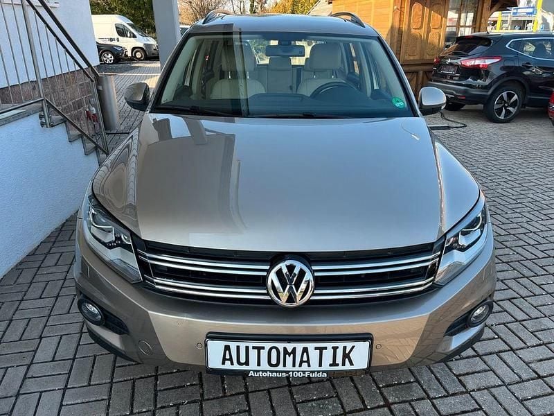 Gebraucht VW Tiguan Track & Field 140 PS (102 kW) 2012 Beige SUV