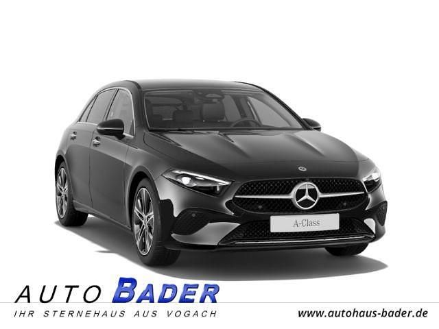 Schwarz Gebraucht 2024 Mercedes A220 Advanced Plus Limousine | 34.950 € (Fairer Preis) - Bild 1/4