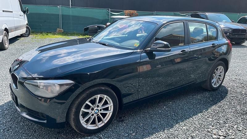 Gebraucht BMW 116 136 PS (100 kW) 2014 Schwarz Kleinwagen