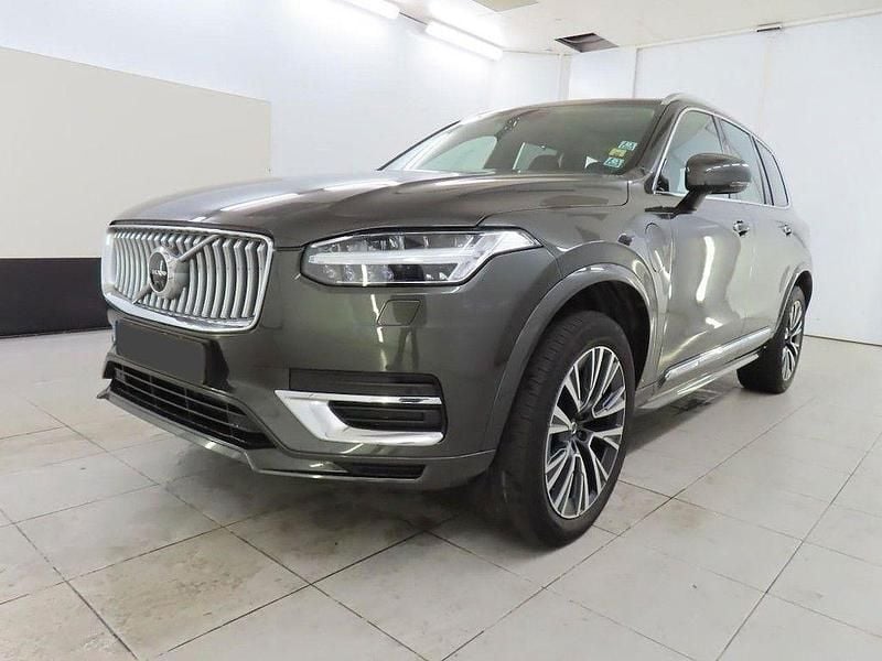 Grau Gebraucht 2021 Volvo XC90 Inscription SUV | 31.535 € - Bild 1/4