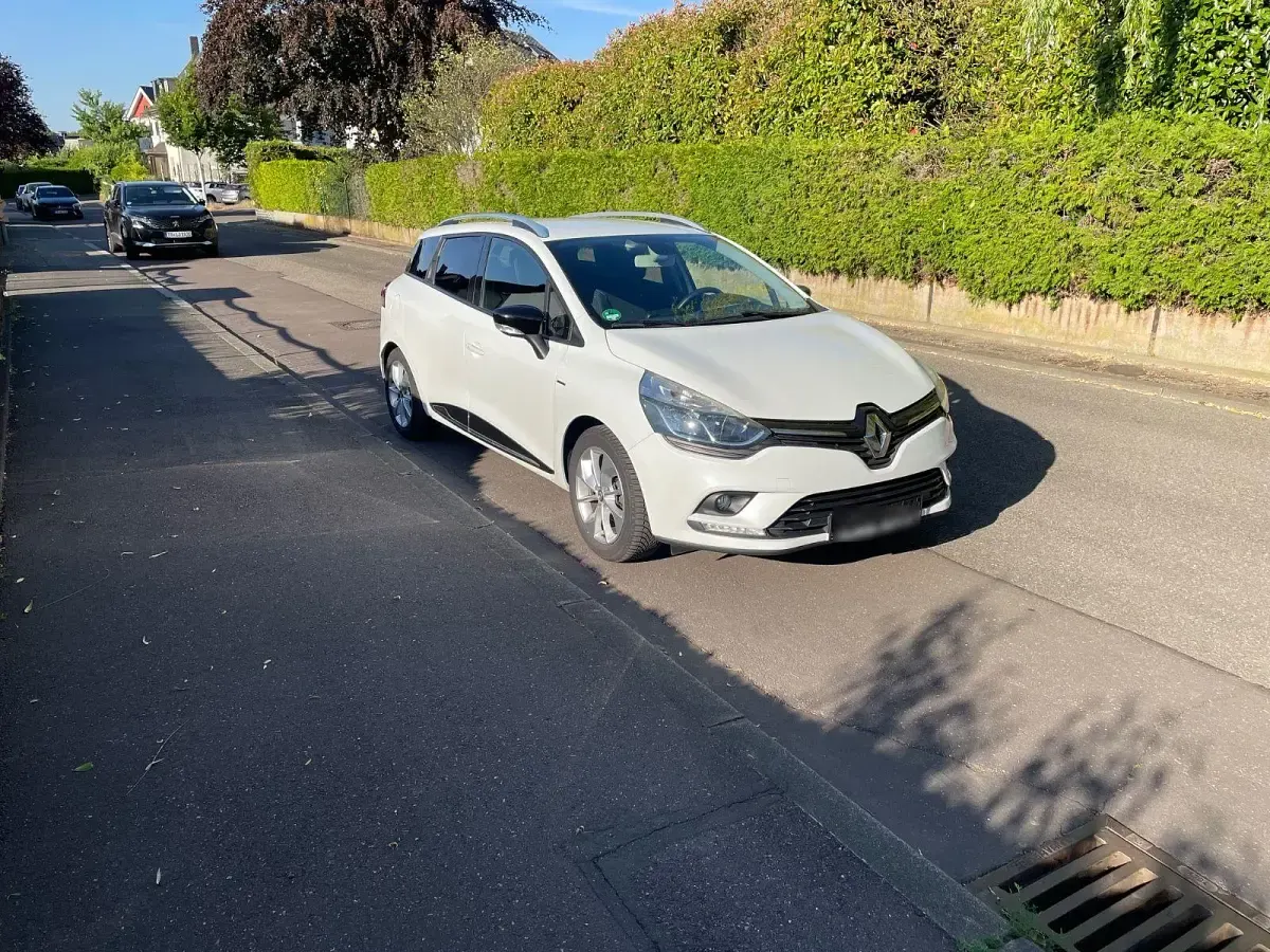 Gebraucht Renault Clio GrandTour LIMITED 90 PS (66 kW) 2016 Weiß Kombi