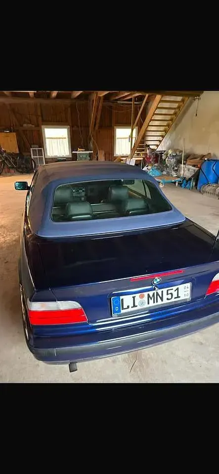 Gebraucht BMW 318 116 PS (85 kW) 1998 Blau Cabrio