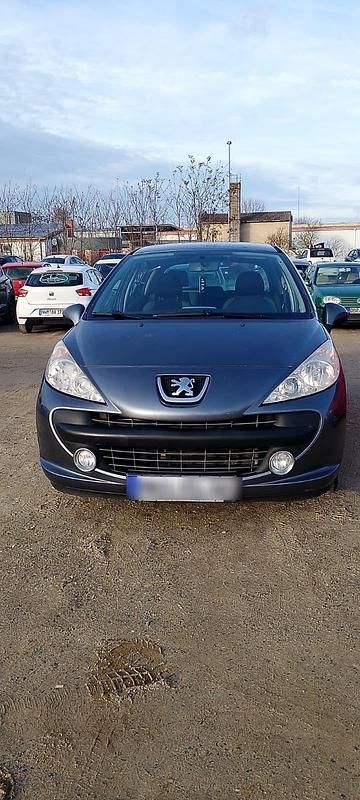 Gebraucht 2009 Peugeot 207 Kleinwagen | 1.700 € - Bild 1/4