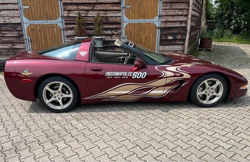 Second-hand Corvette C5 344 CP (253 kW) 2003 Maro Coupe