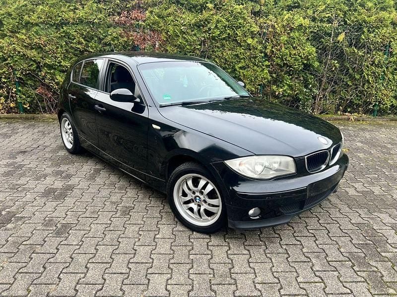Schwarz Gebraucht 2007 BMW 116 Advantage Kleinwagen | 2.250 € (Guter Preis) - Bild 1/4