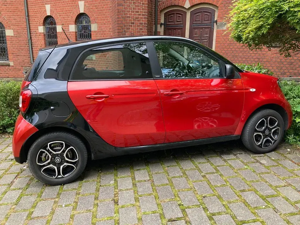 Gebraucht Smart ForFour Passion 71 PS (52 kW) 2017 Rot Kleinwagen