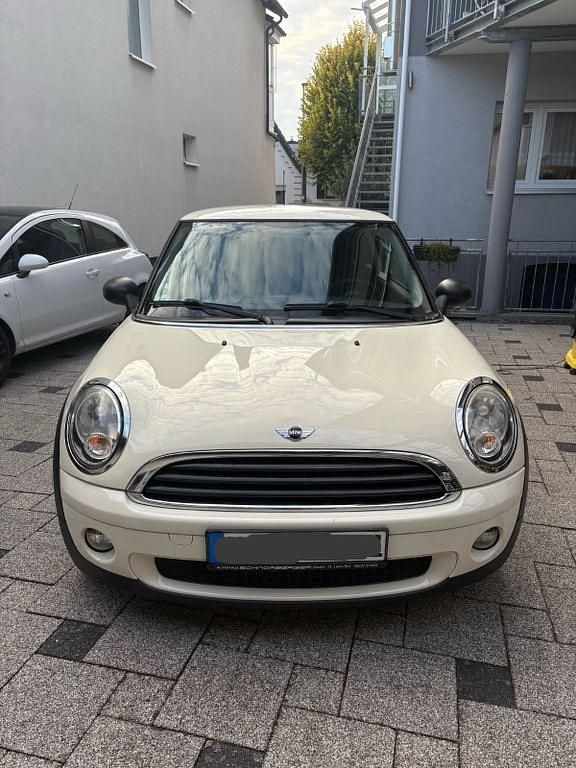 Gebraucht Mini ONE 75 PS (55 kW) 2010 Weiß Kleinwagen