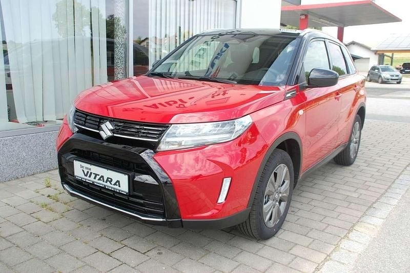 Gebraucht Suzuki Vitara Comfort 129 PS (94 kW) 2025 Bright/cosmic black pearl met. SUV