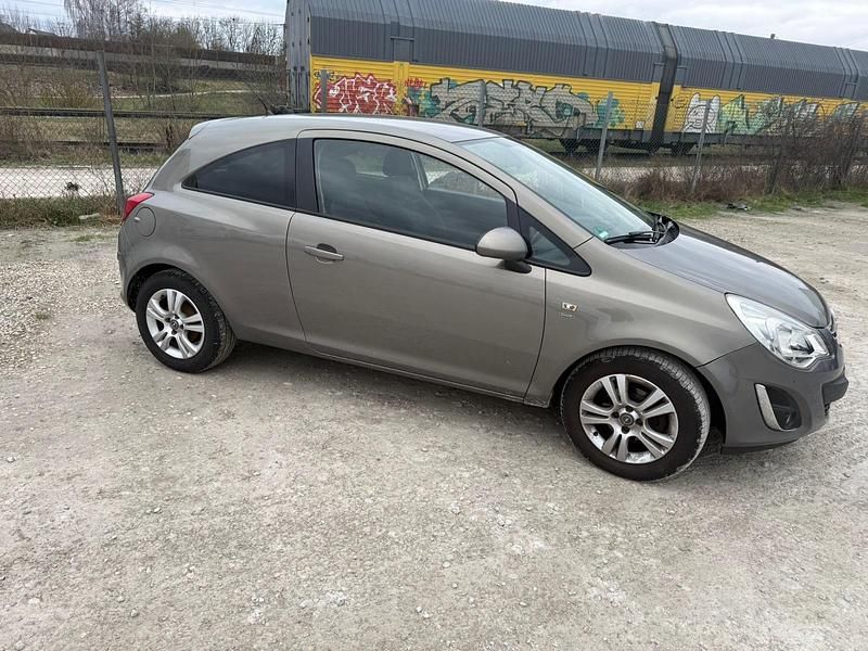 Gebraucht Opel Corsa 84 PS (61 kW) 2011 Grau Kleinwagen